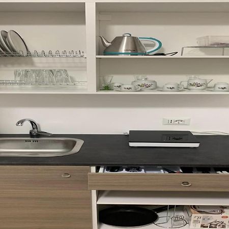 Miris Home Fast And Comfortable With Self Check In 8 Minutes Walk Near Naples Airport Kültér fotó